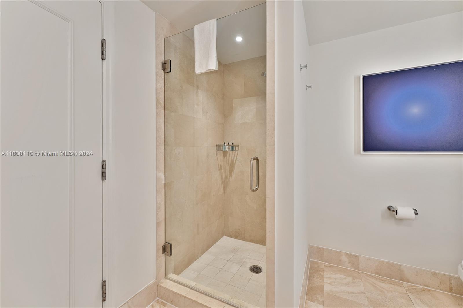 FONTAINEBLEAU II CONDO - Residential