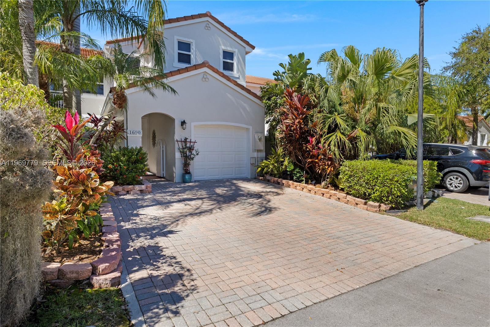 WEST LAKE VILLAGE PLAT - Residential