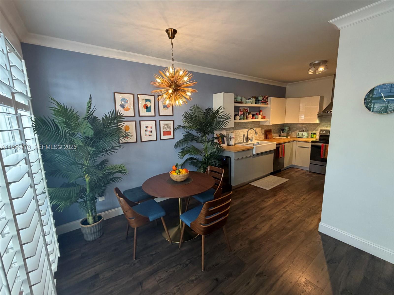 WEST LAKE VILLAGE PLAT - Residential