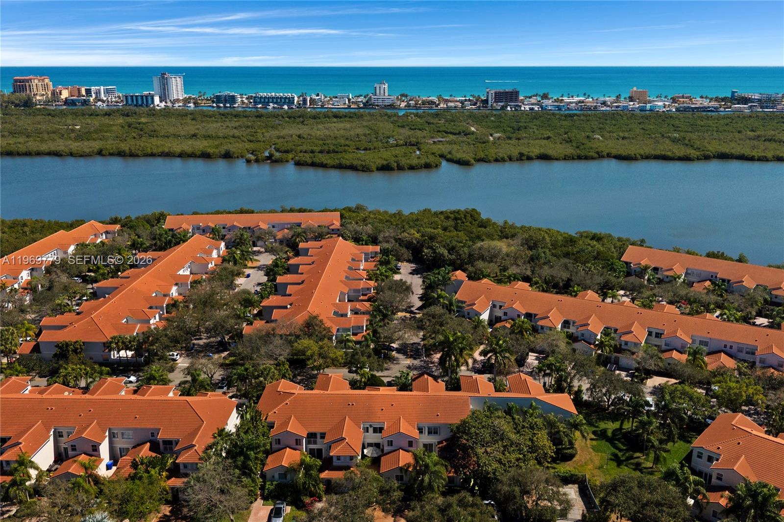 WEST LAKE VILLAGE PLAT - Residential