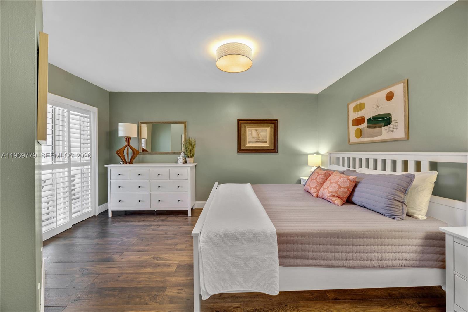 WEST LAKE VILLAGE PLAT - Residential