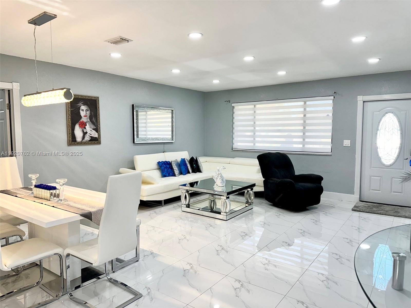 SEABOARD PARK - Residential