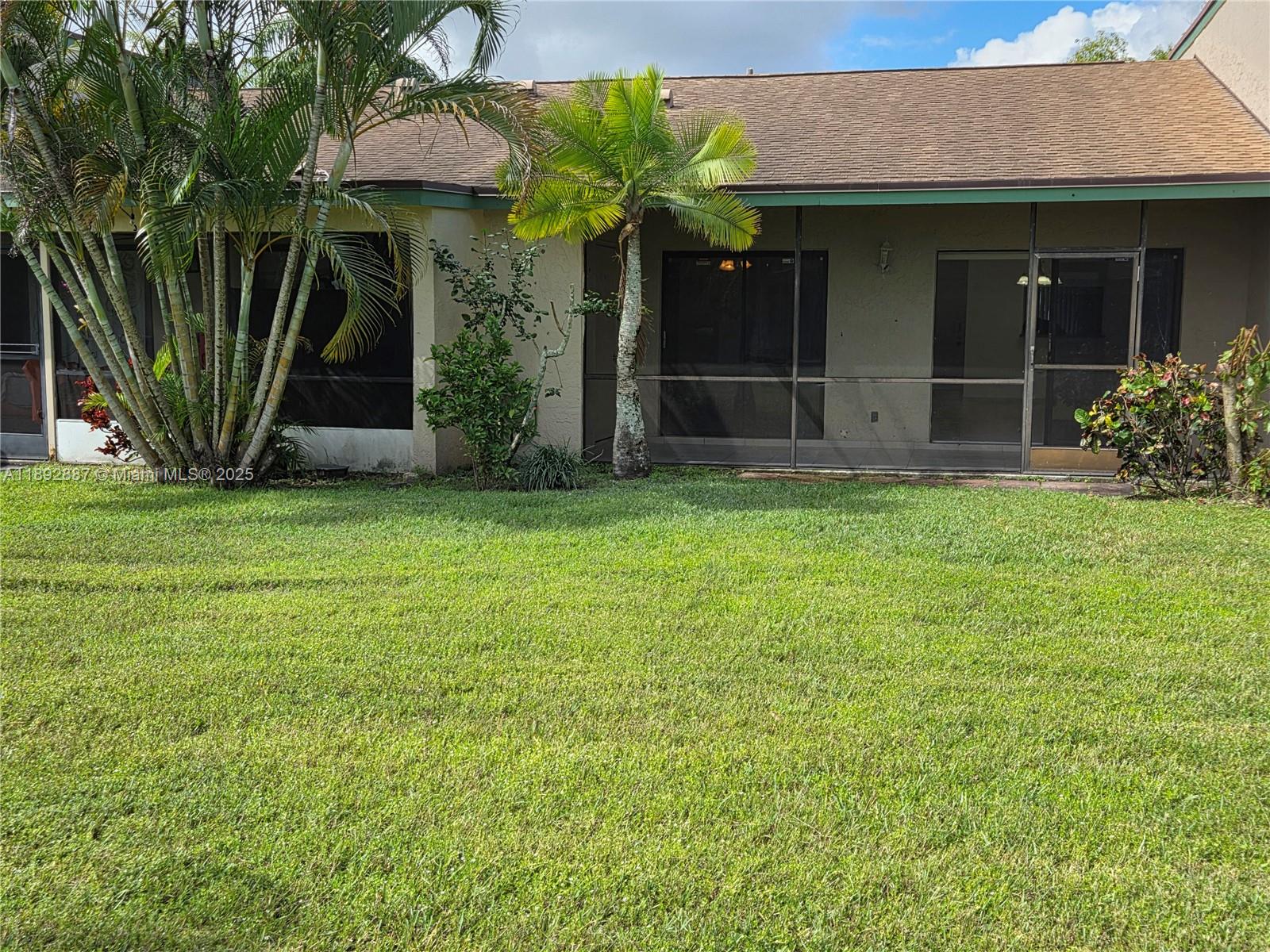 VILLAS OF BONAVENTURE AT - Residential Lease