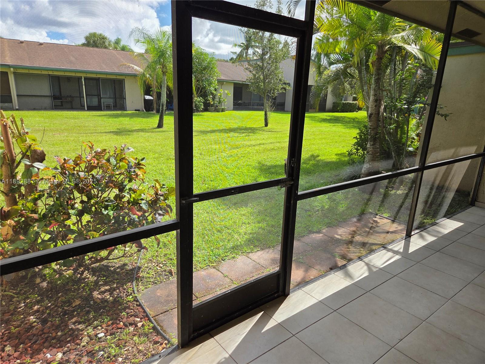 VILLAS OF BONAVENTURE AT - Residential Lease