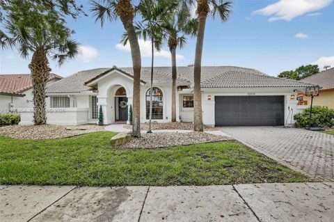 10910 NW 18th Ct Plantation FL 33322