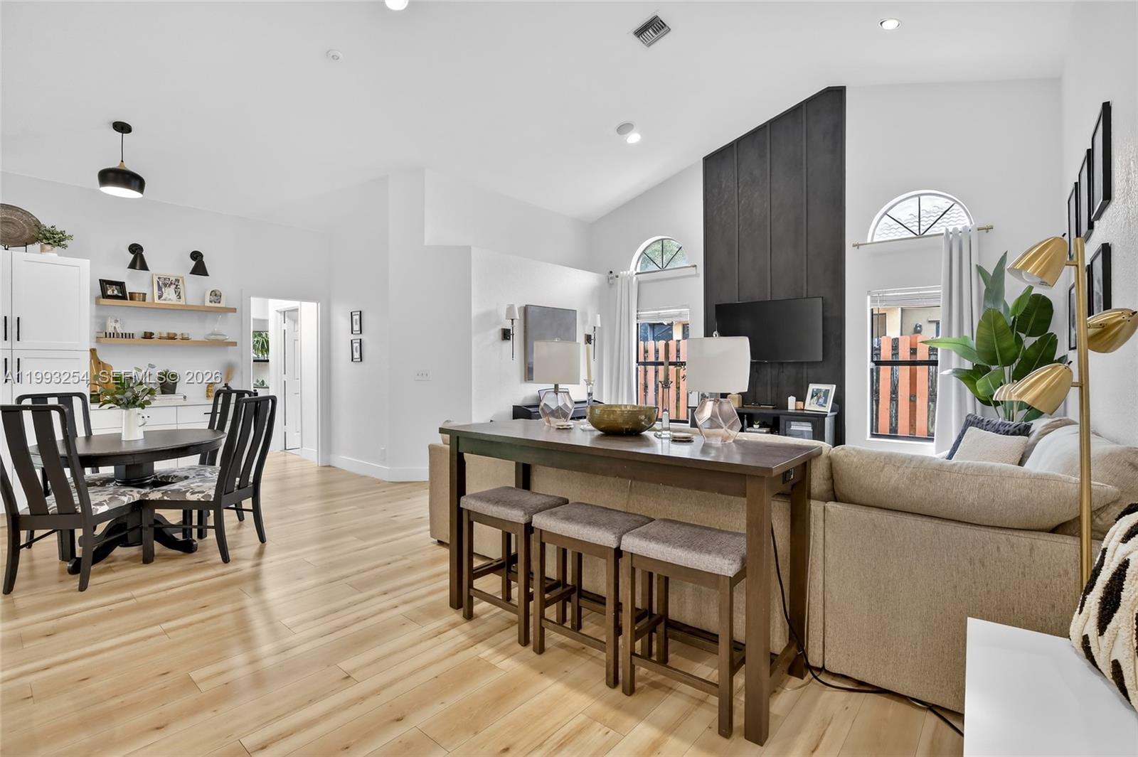 ¤JACARANDA PARCEL 108 - Residential