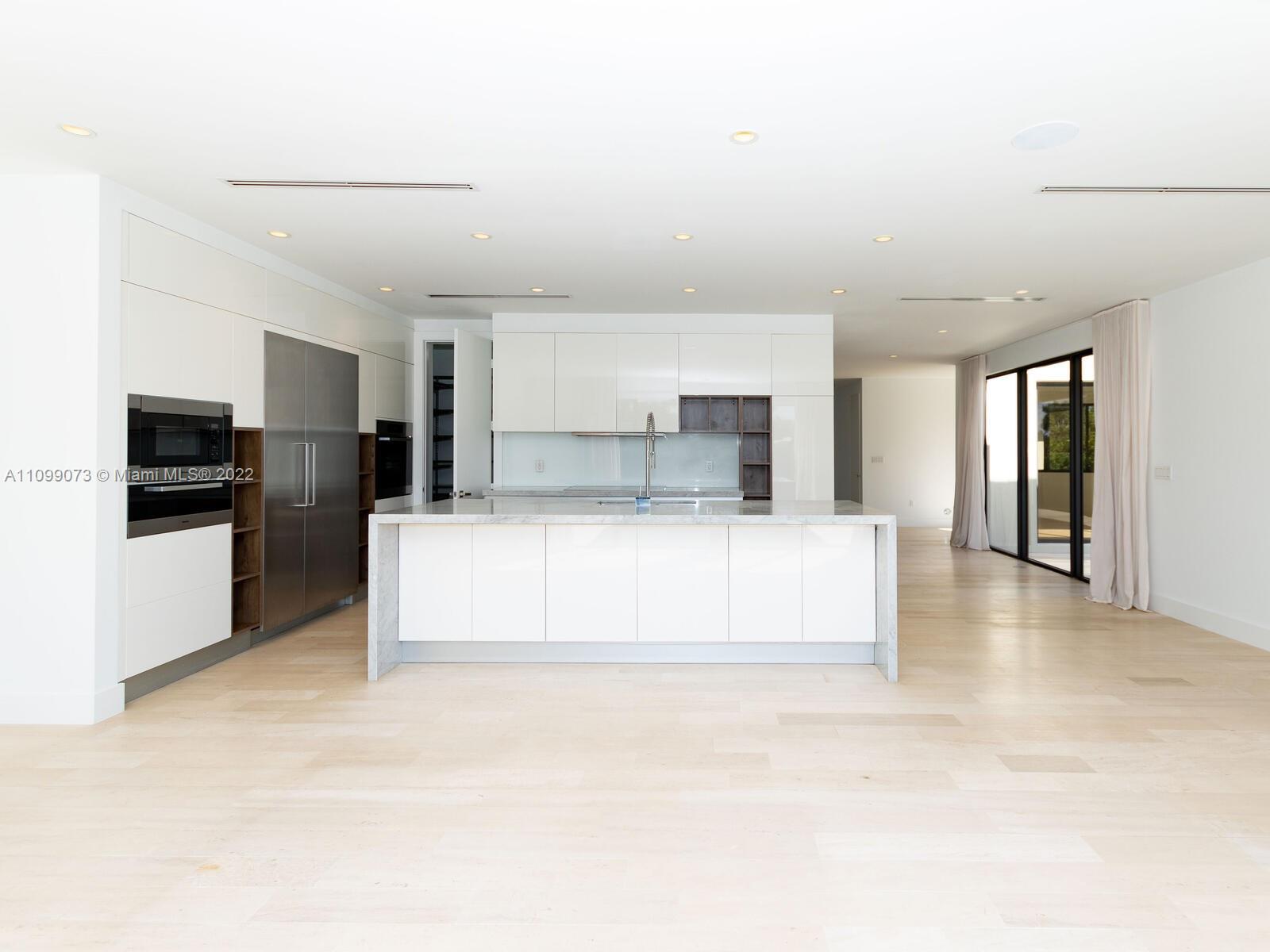NORMANDY GOLF COURSE - Residential