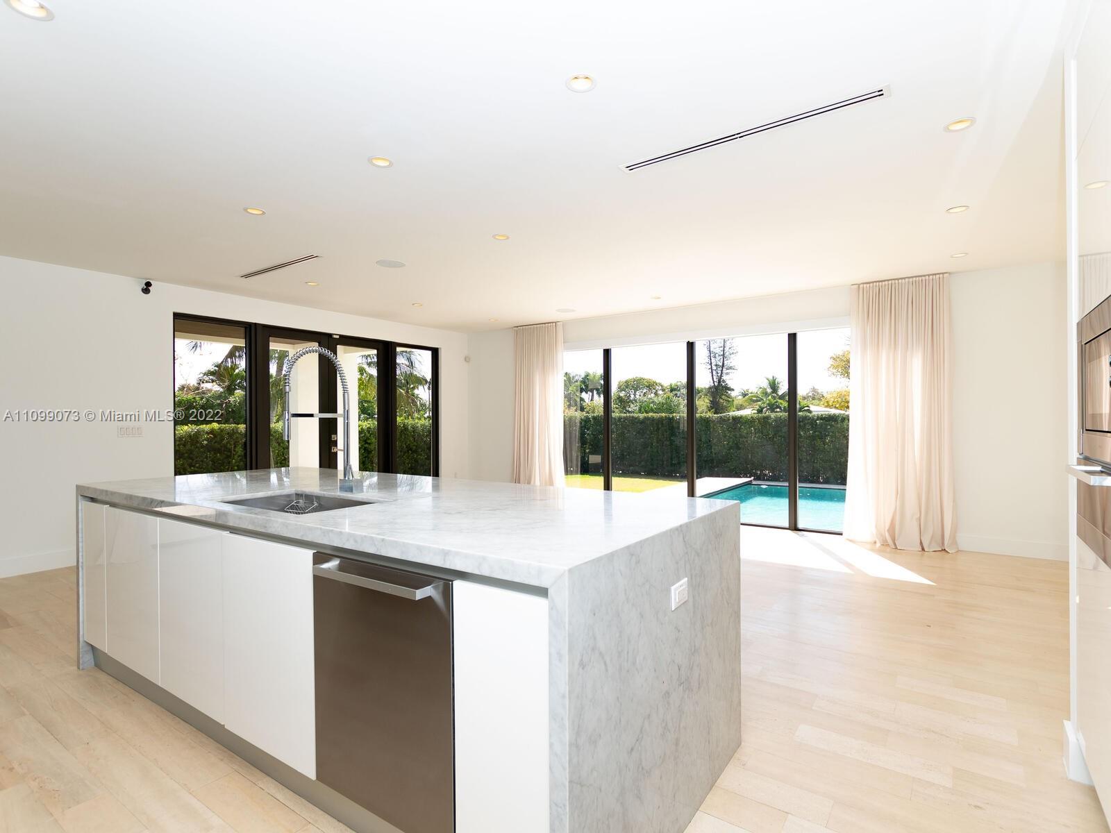 NORMANDY GOLF COURSE - Residential