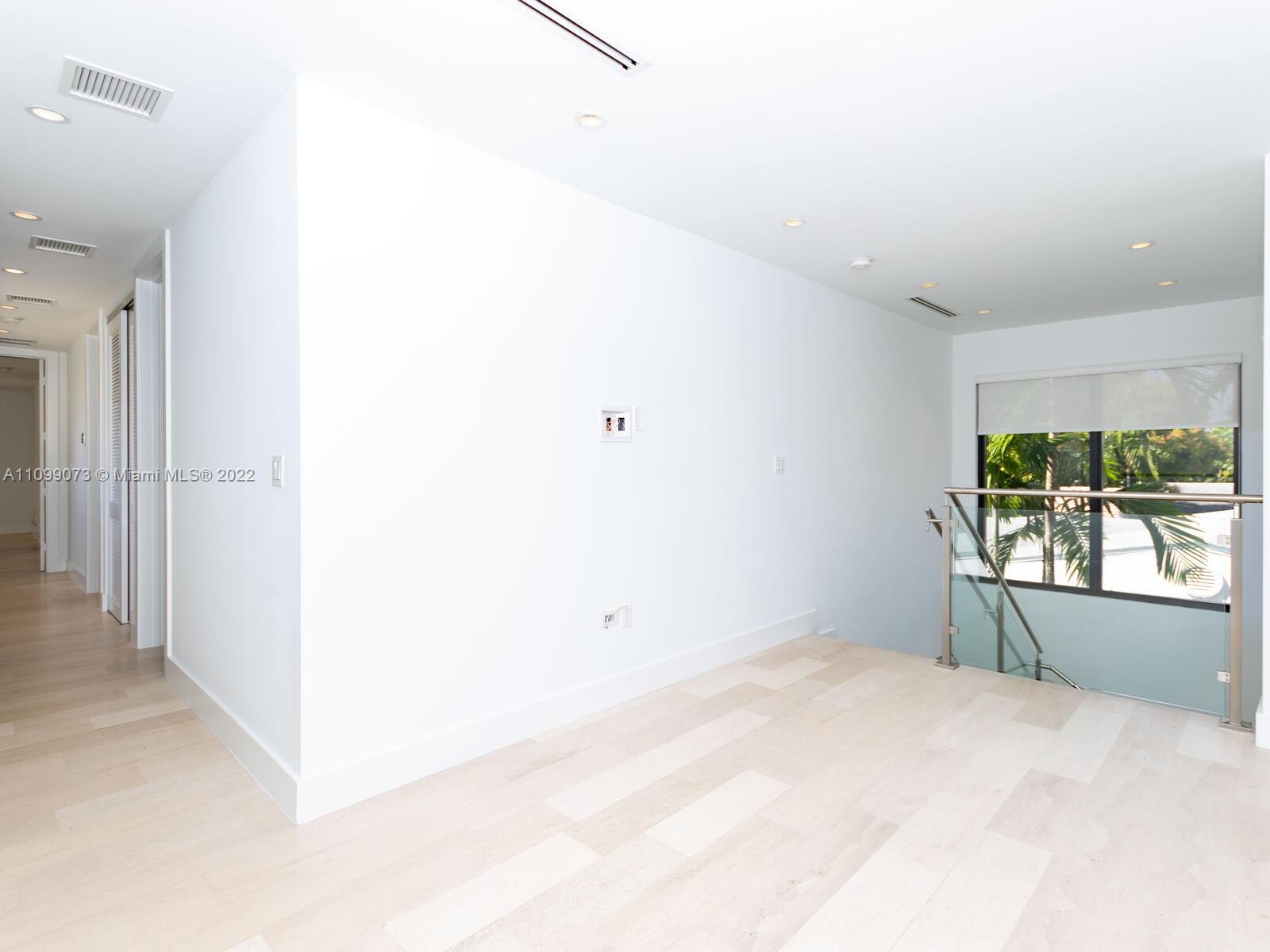 NORMANDY GOLF COURSE - Residential