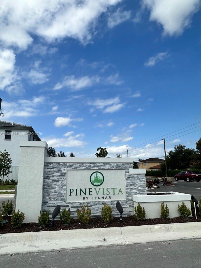 PINE ISLE - Residential Lease