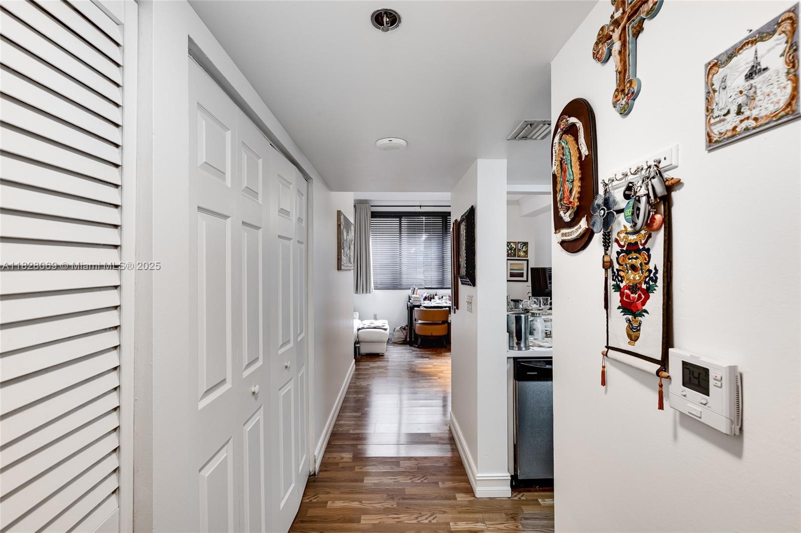 540 Brickell Key Dr 210