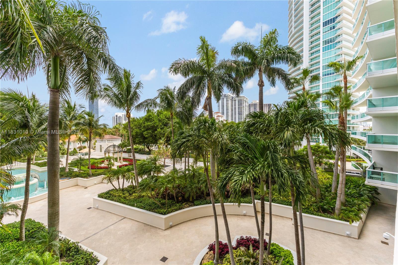 TOWERS OF PORTO VITA-NORT - Residential