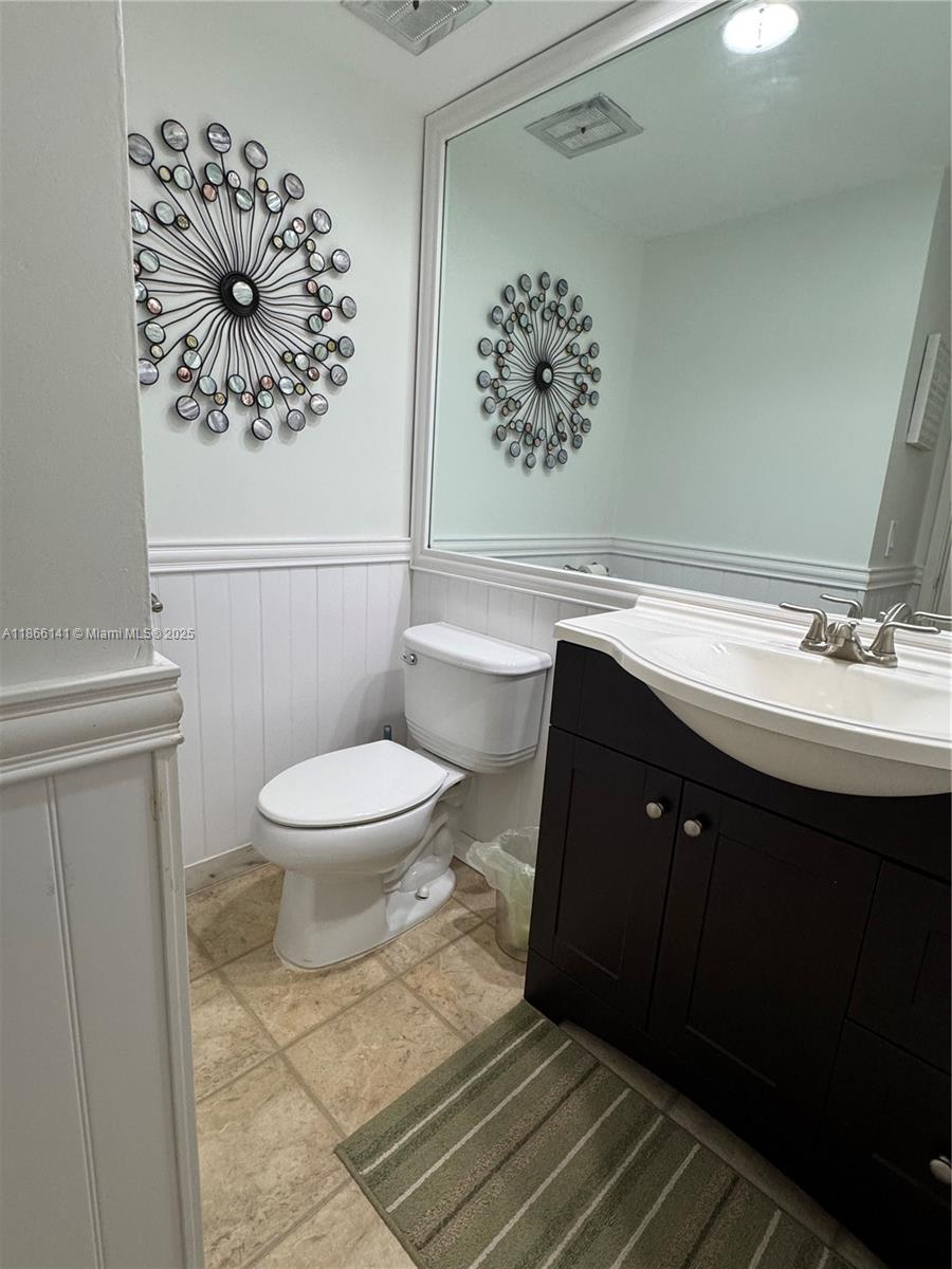 GALT OCEAN CLUB CONDO - Residential Lease