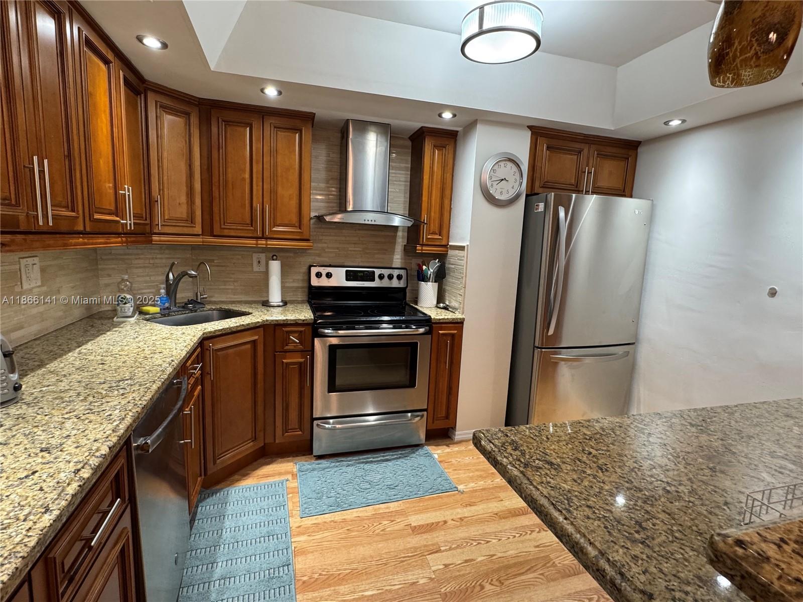 GALT OCEAN CLUB CONDO - Residential Lease