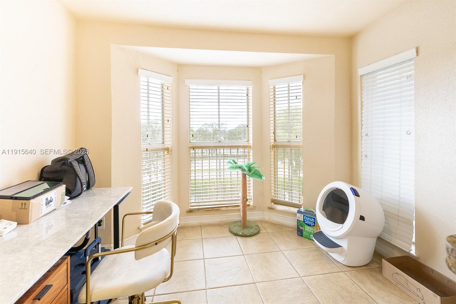 SAVANNAH AT RIVERSIDE CON - Residential