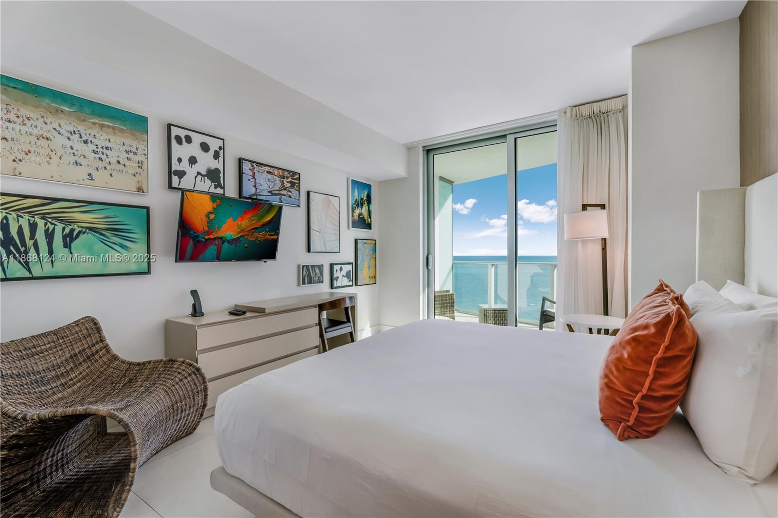 4111 SOUTH OCEAN DRIVE CO - Residential Lease