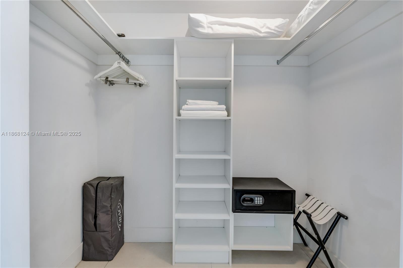 4111 SOUTH OCEAN DRIVE CO - Residential Lease