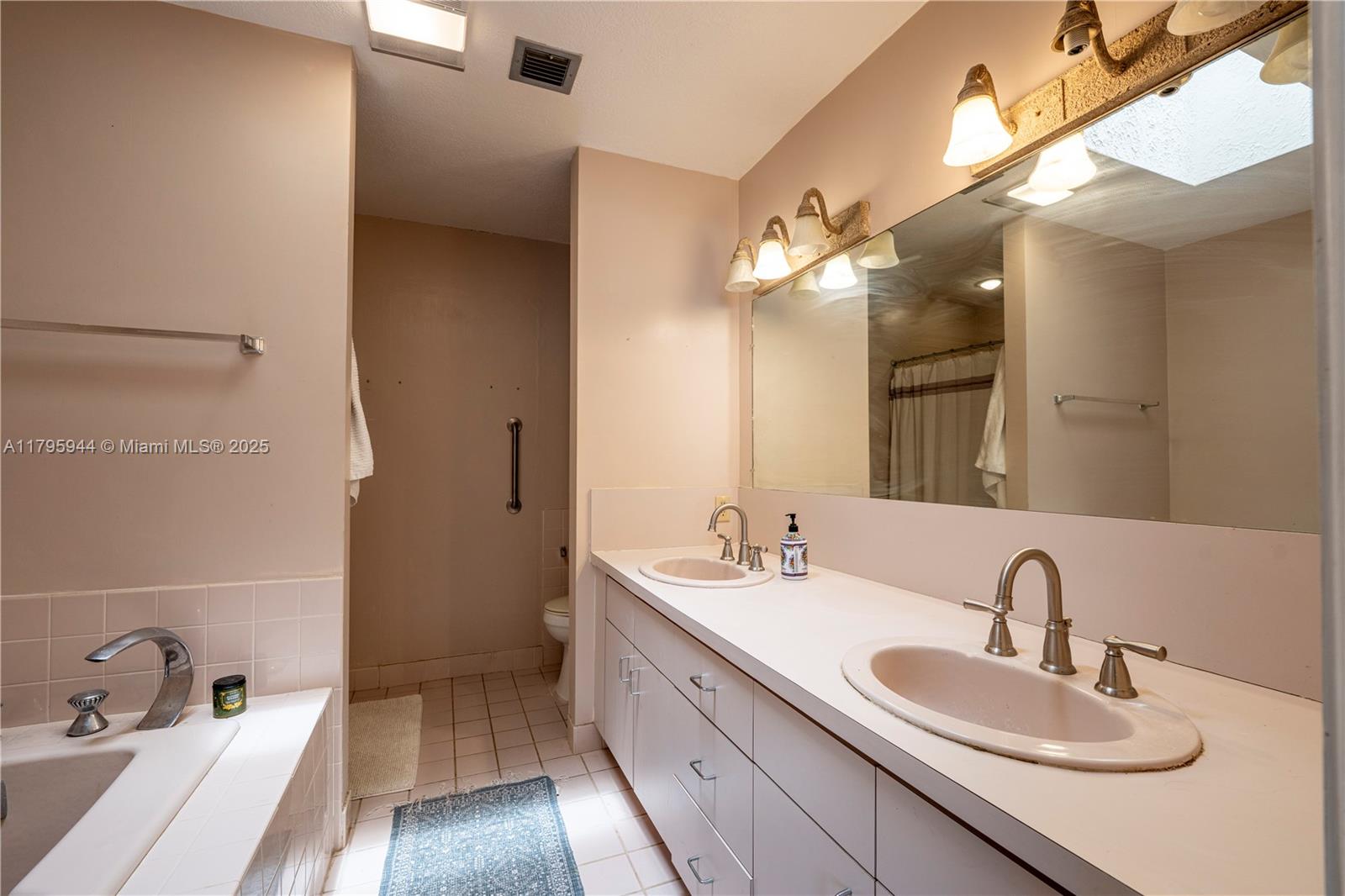 SEAGER PLACE REVISED - Residential