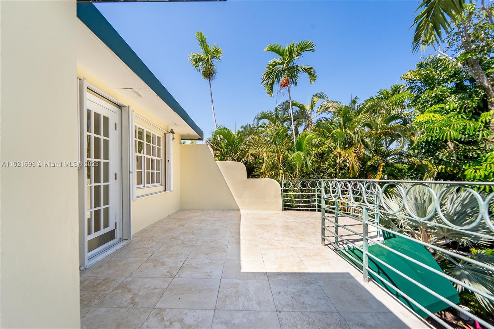 BEACH VIEW ADDN - Residential