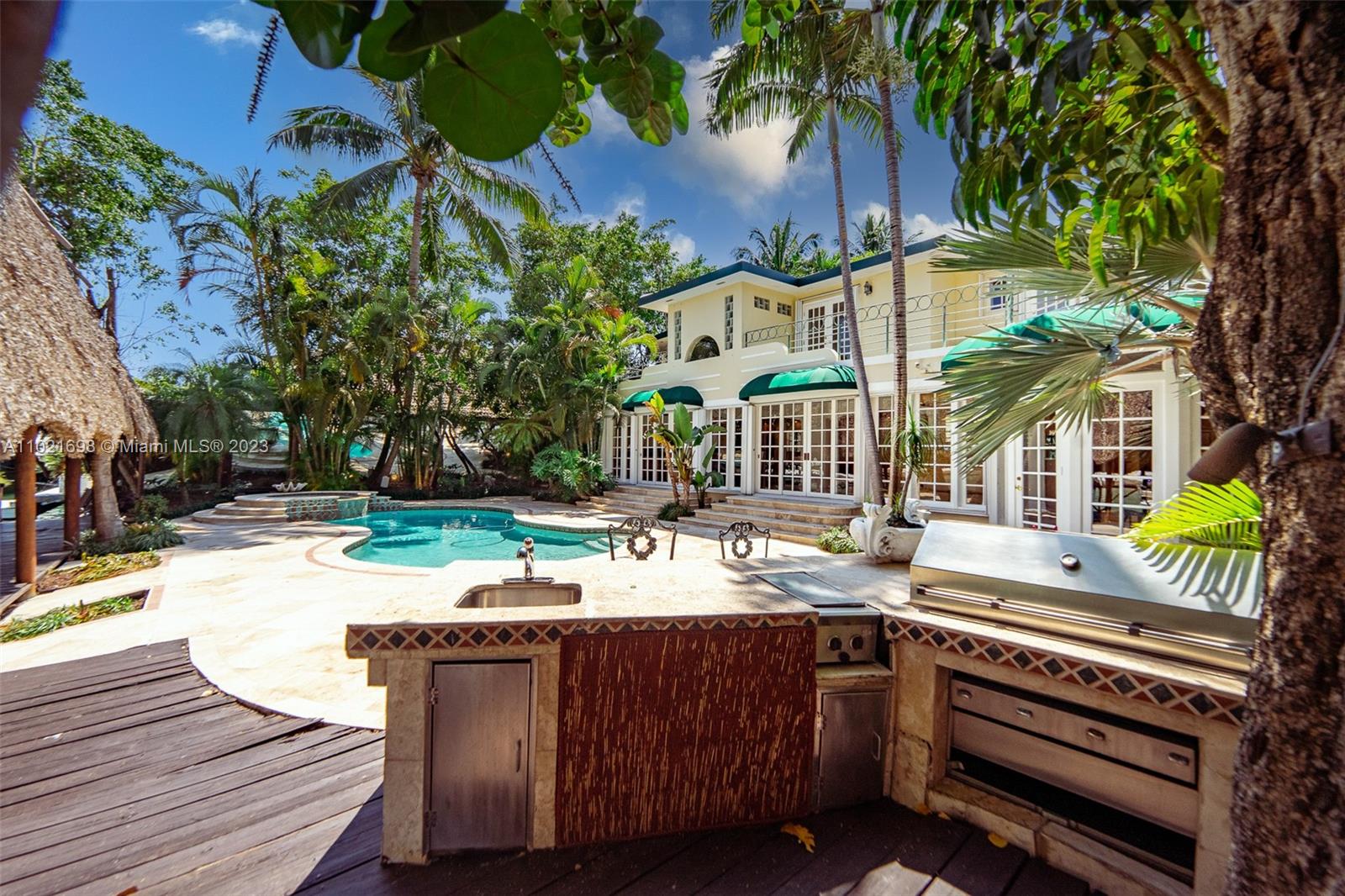 BEACH VIEW ADDN - Residential