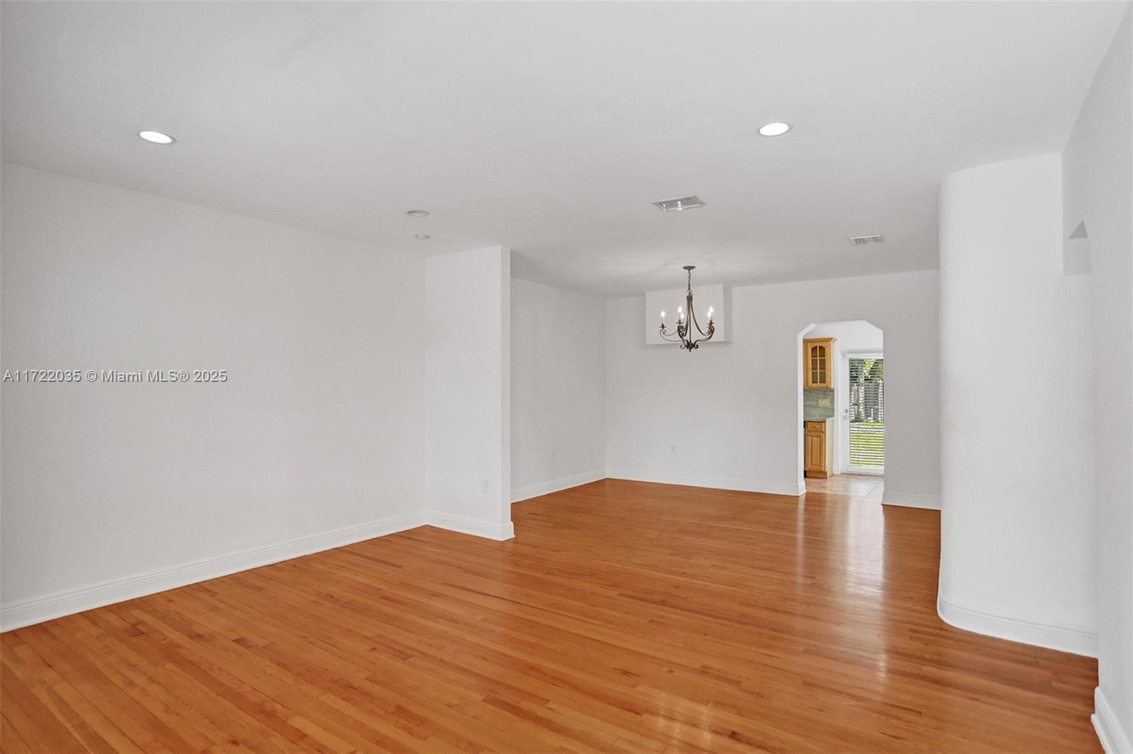 237 Springs Ave