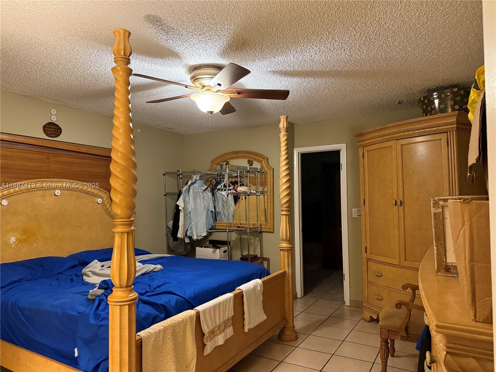 CORAL WAY ESTATES - Residential