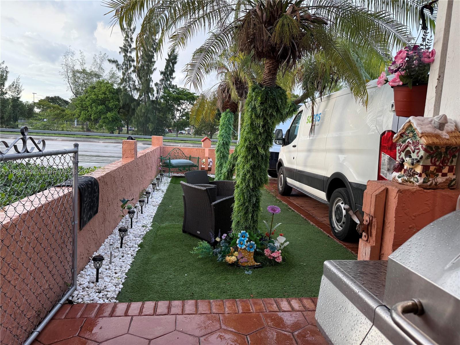 CORAL WAY ESTATES - Residential