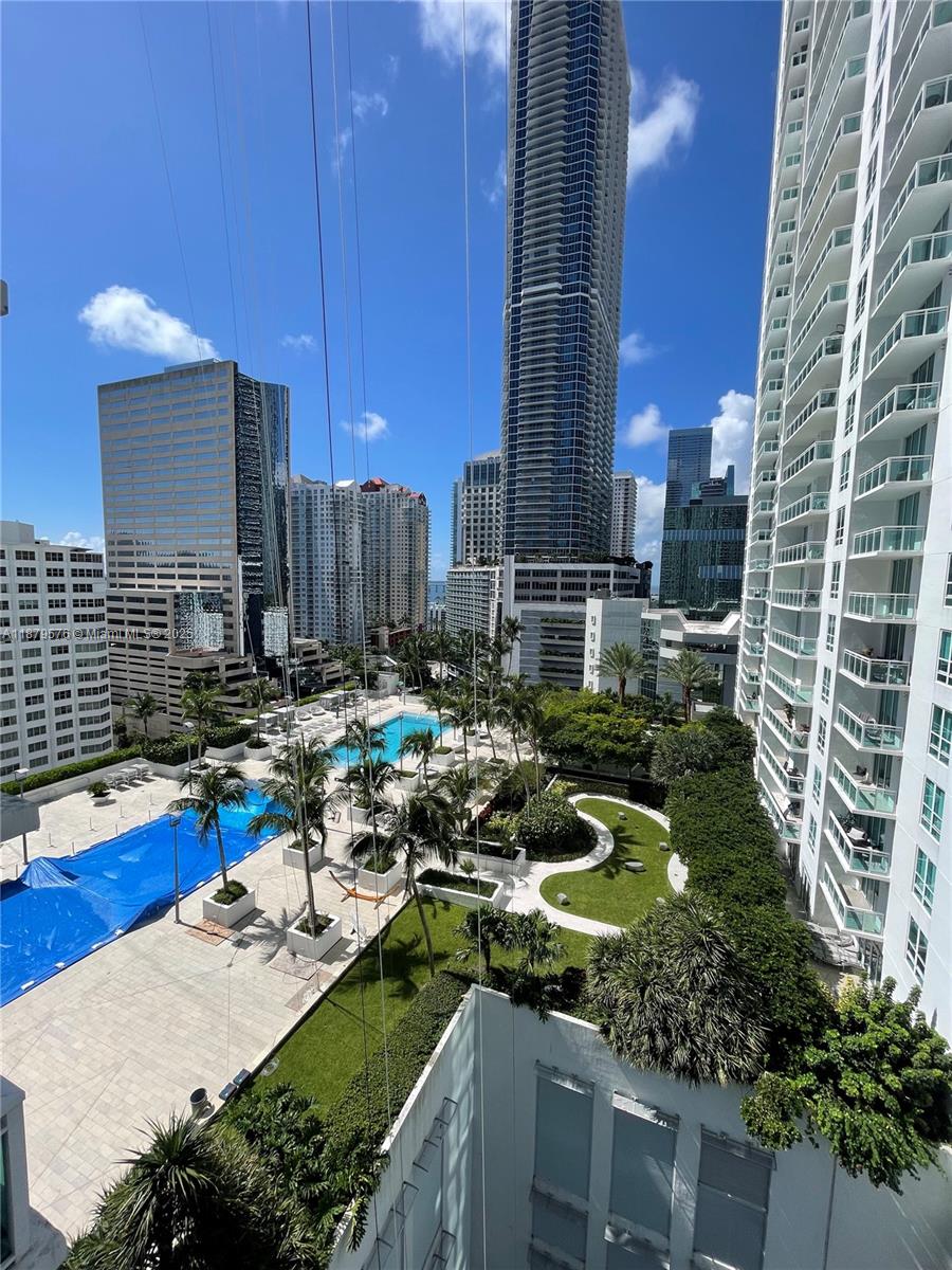 950 Brickell Bay Dr 1703