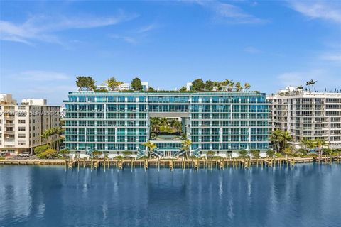 Photo of 9201 E Bay Harbor Dr #309, Bay Harbor Islands, FL 33154 (MLS # A12017030)