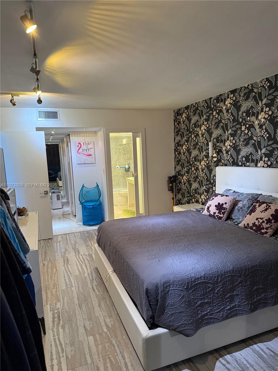 ROYAL EMBASSY CONDO - Residential