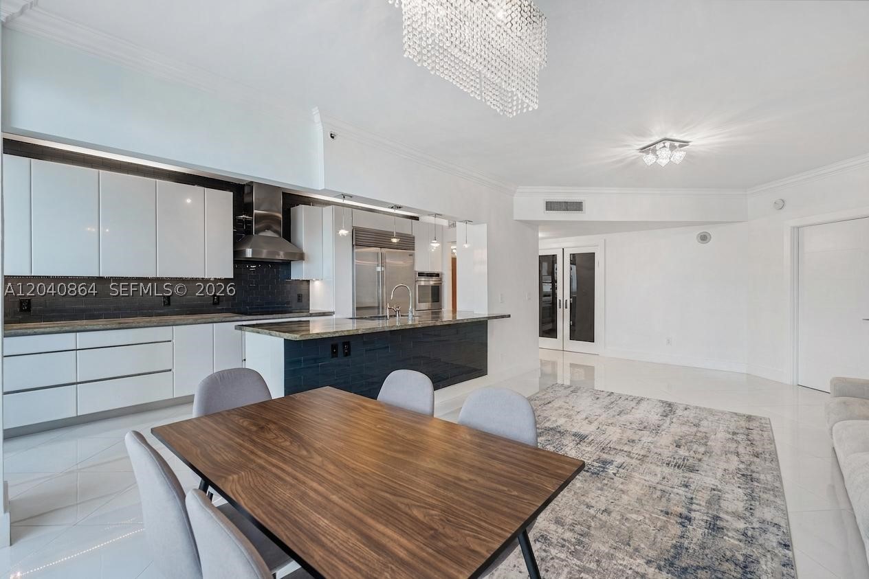9559 Collins Ave S4-J