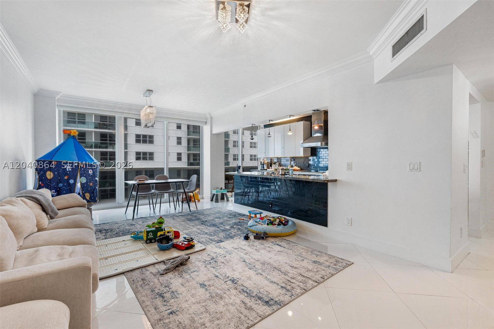 9559 Collins Ave S4-J