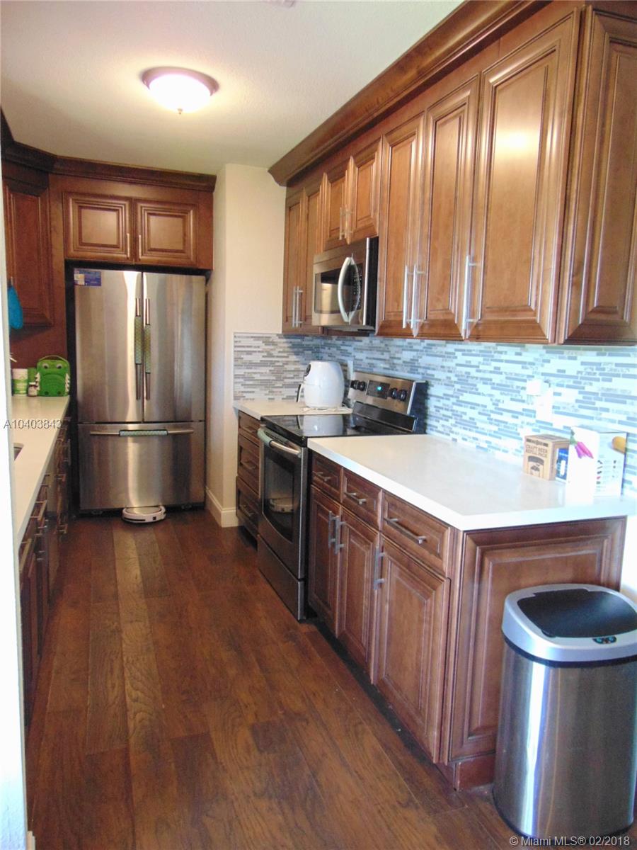 SOUTH HOLLYWOOD AMD PLAT - Residential