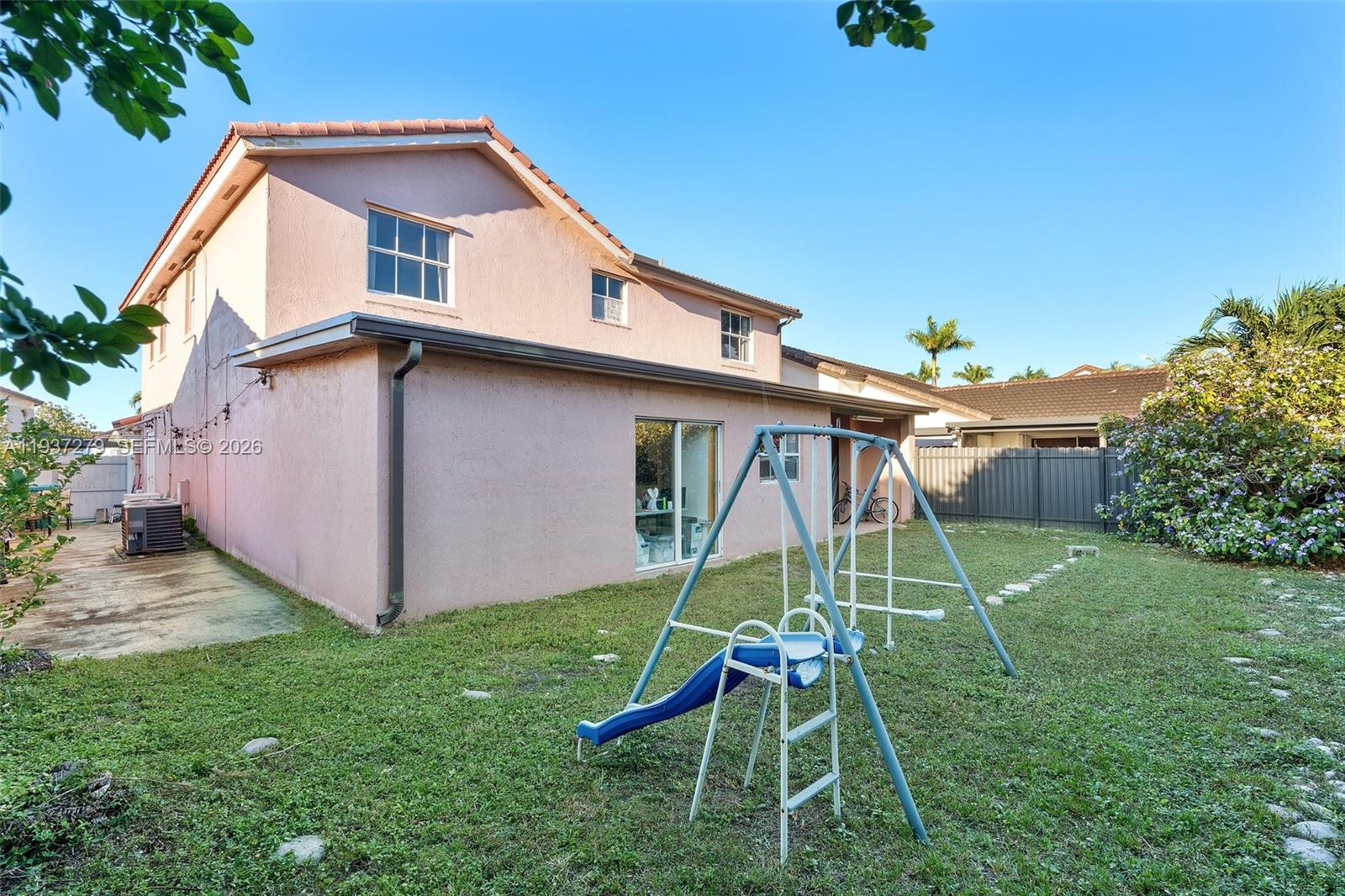 SHOMA HOMES AT KENDALL - Residential