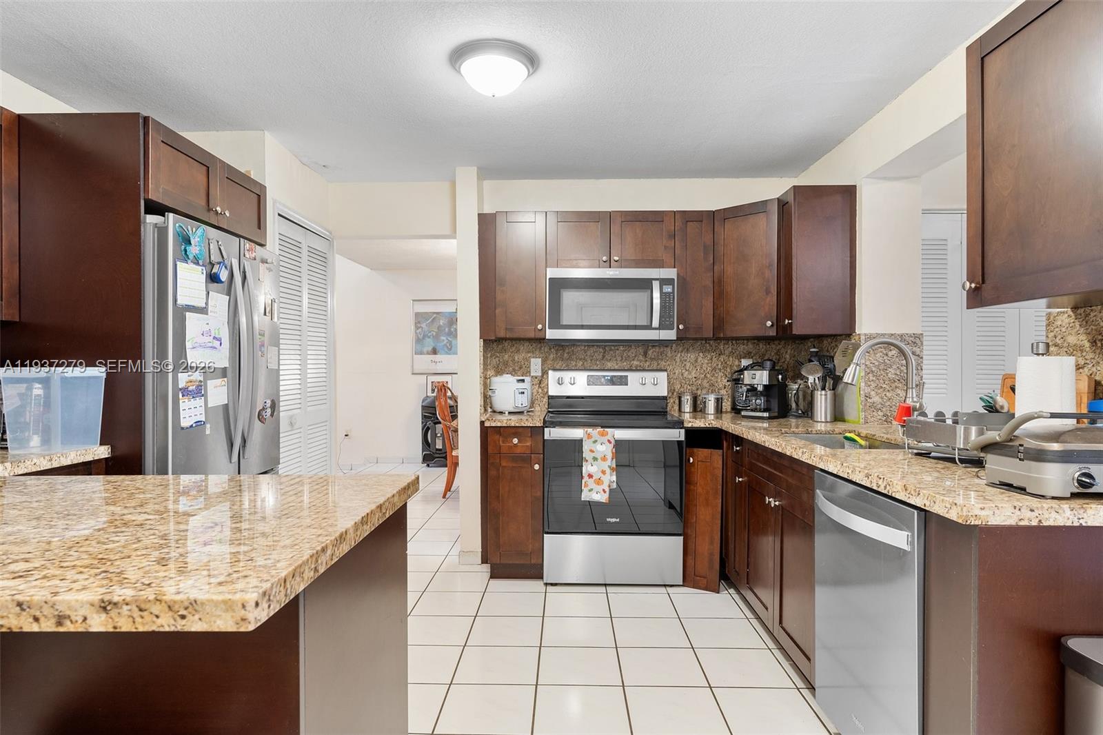 SHOMA HOMES AT KENDALL - Residential