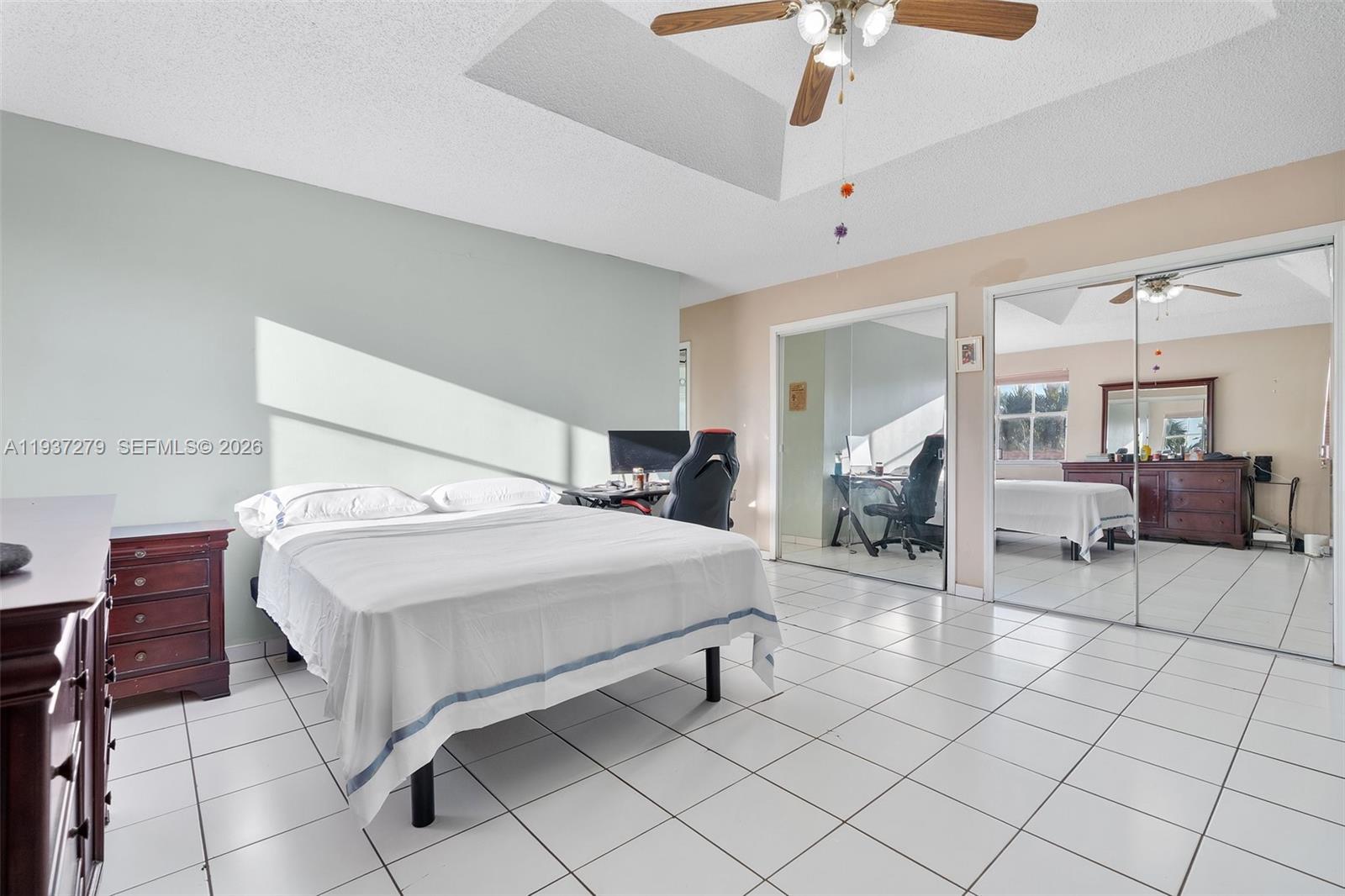 SHOMA HOMES AT KENDALL - Residential