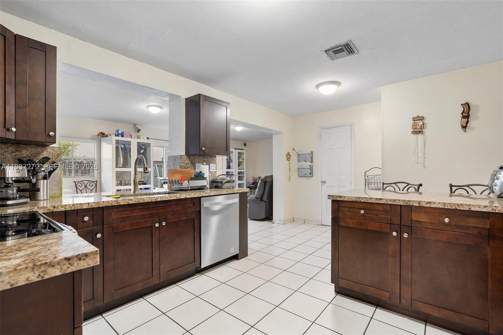 SHOMA HOMES AT KENDALL - Residential