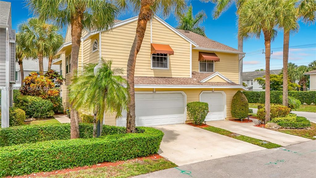 Photo of 5043 Pointe Emerald Ln, Boca Raton, FL 33486 (MLS # A11994990)