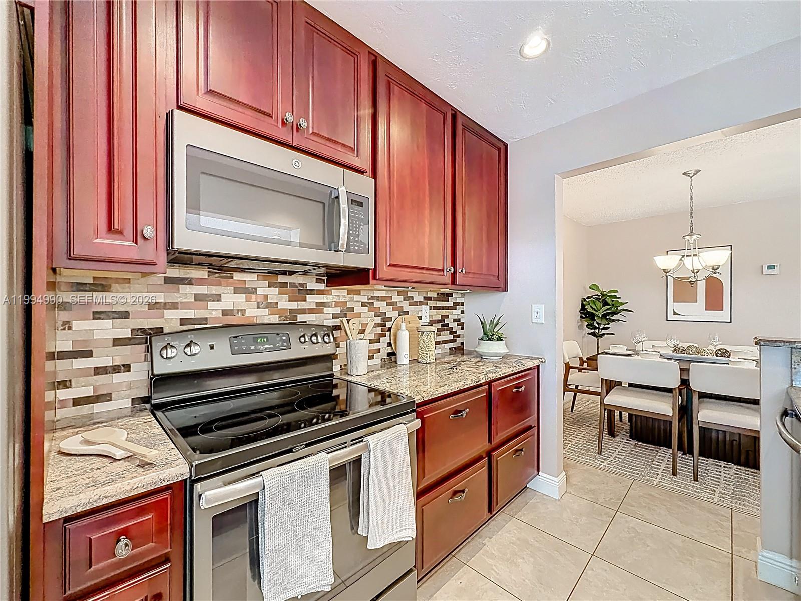 FAIRFIELD AT BOCA 5 OF CE - Residential