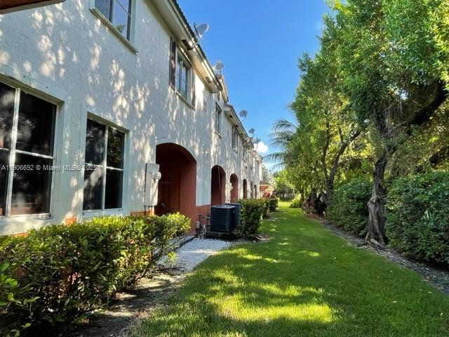 SOLABELLA CONDO - Residential Lease