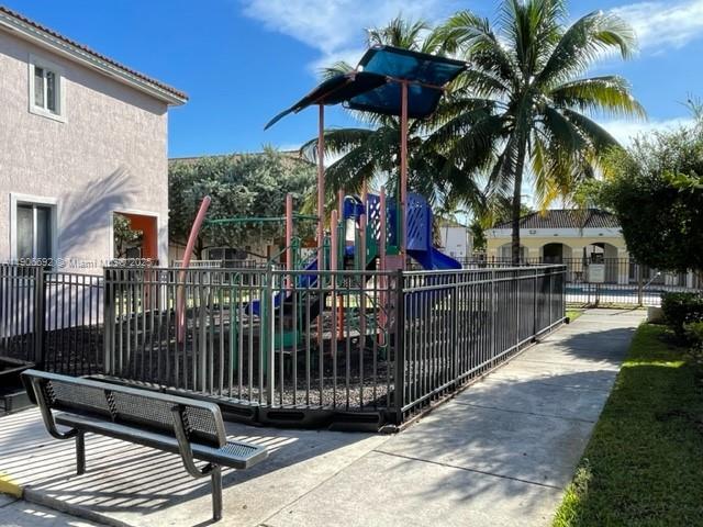 SOLABELLA CONDO - Residential Lease