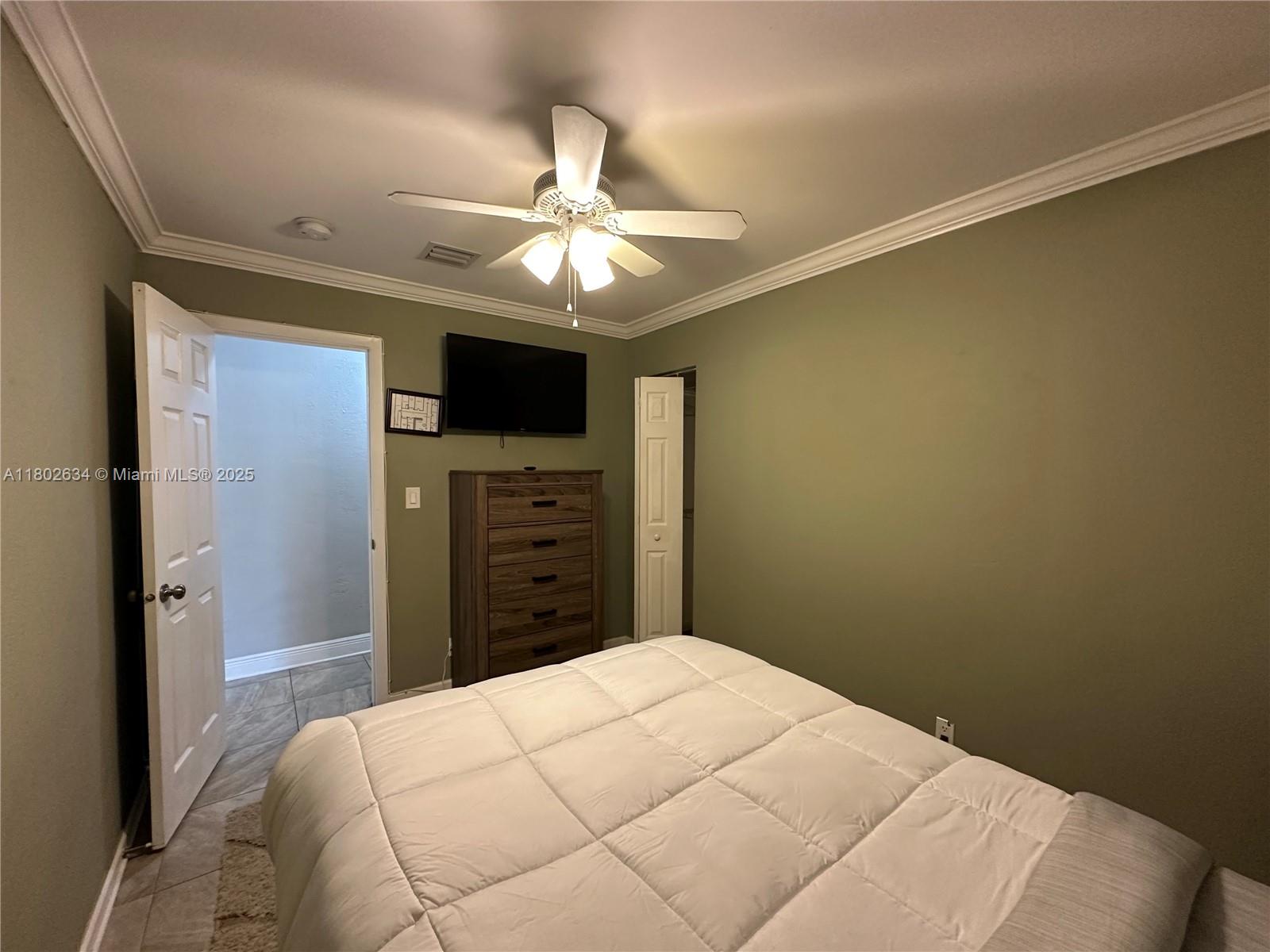 HAZELWOOD ACRES - Residential Lease