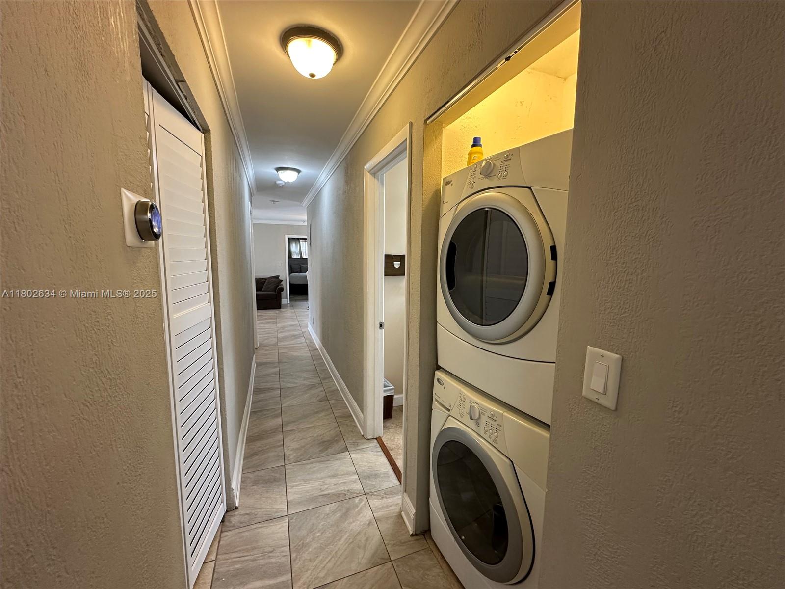 HAZELWOOD ACRES - Residential Lease