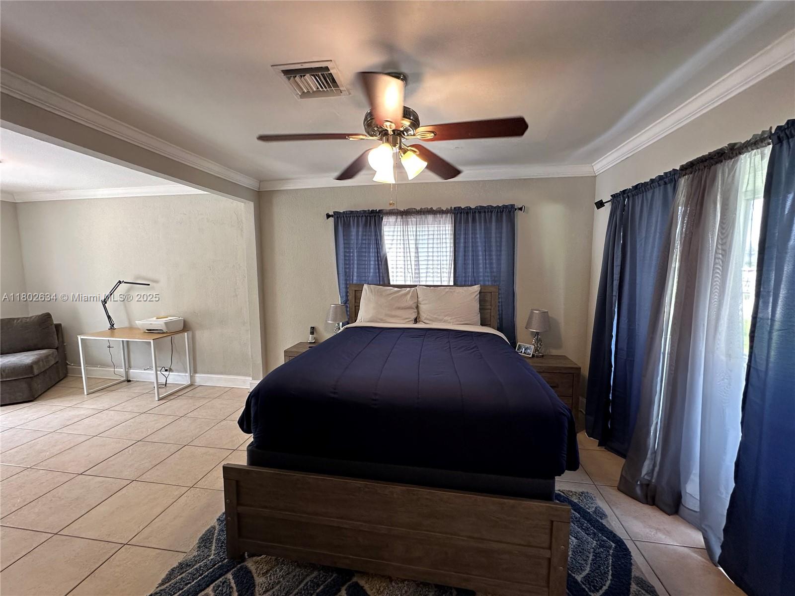 HAZELWOOD ACRES - Residential Lease