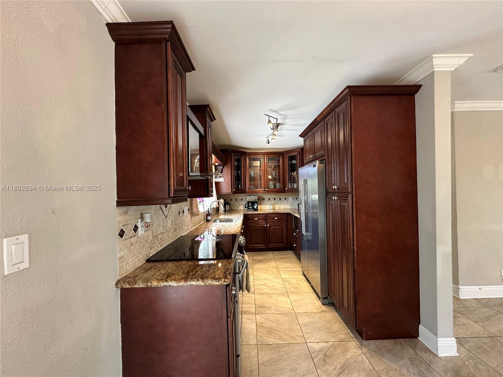 HAZELWOOD ACRES - Residential Lease