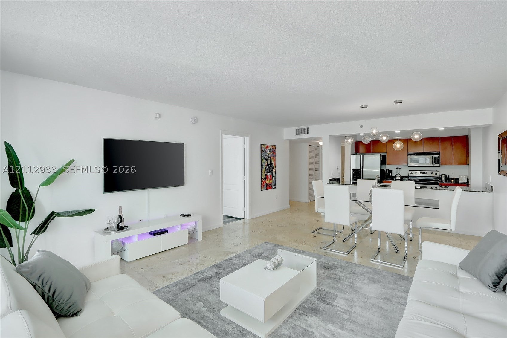 1200 Brickell Bay Dr 4106