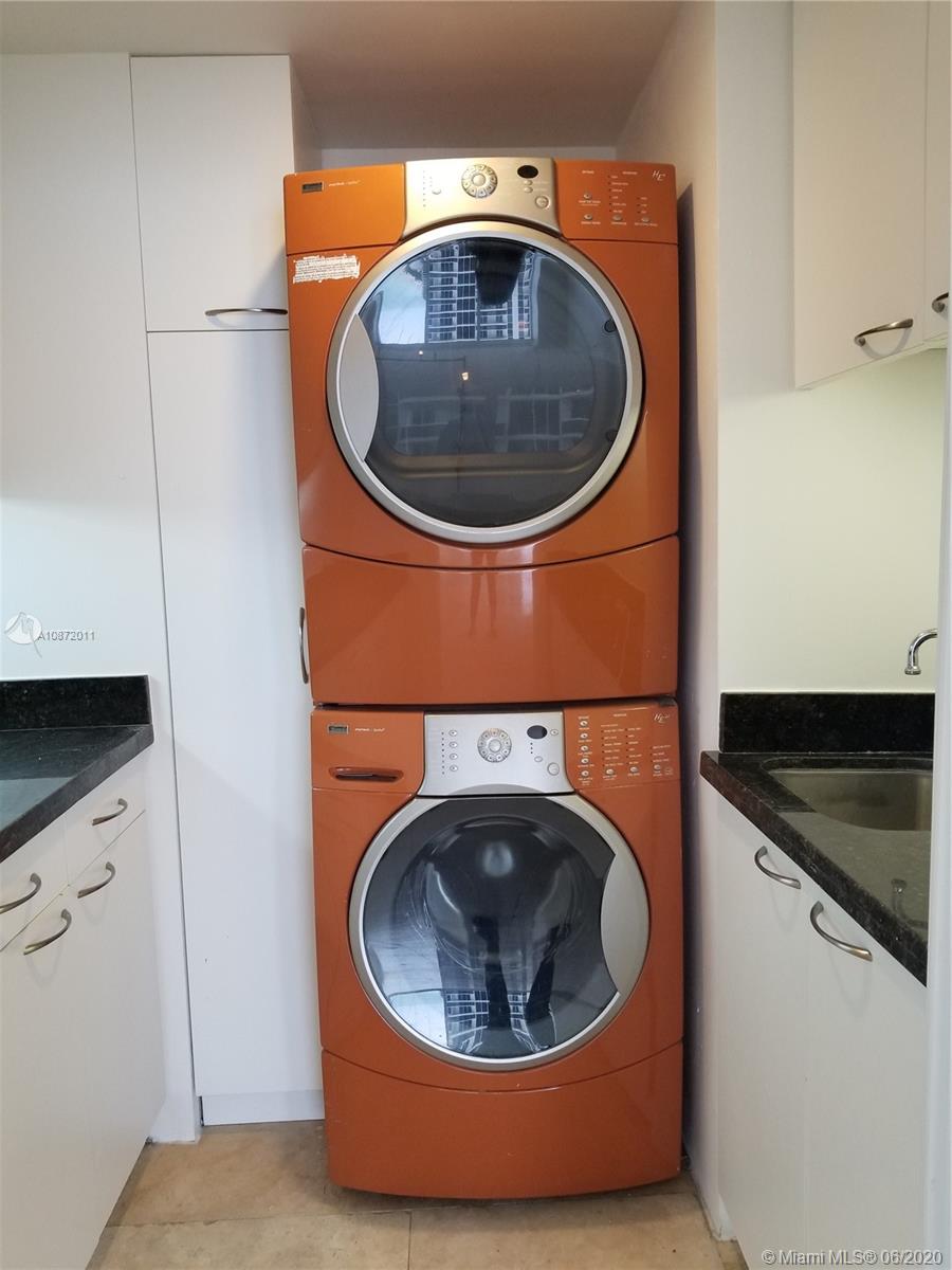 BLUE DIAMOND CONDO - Residential Lease