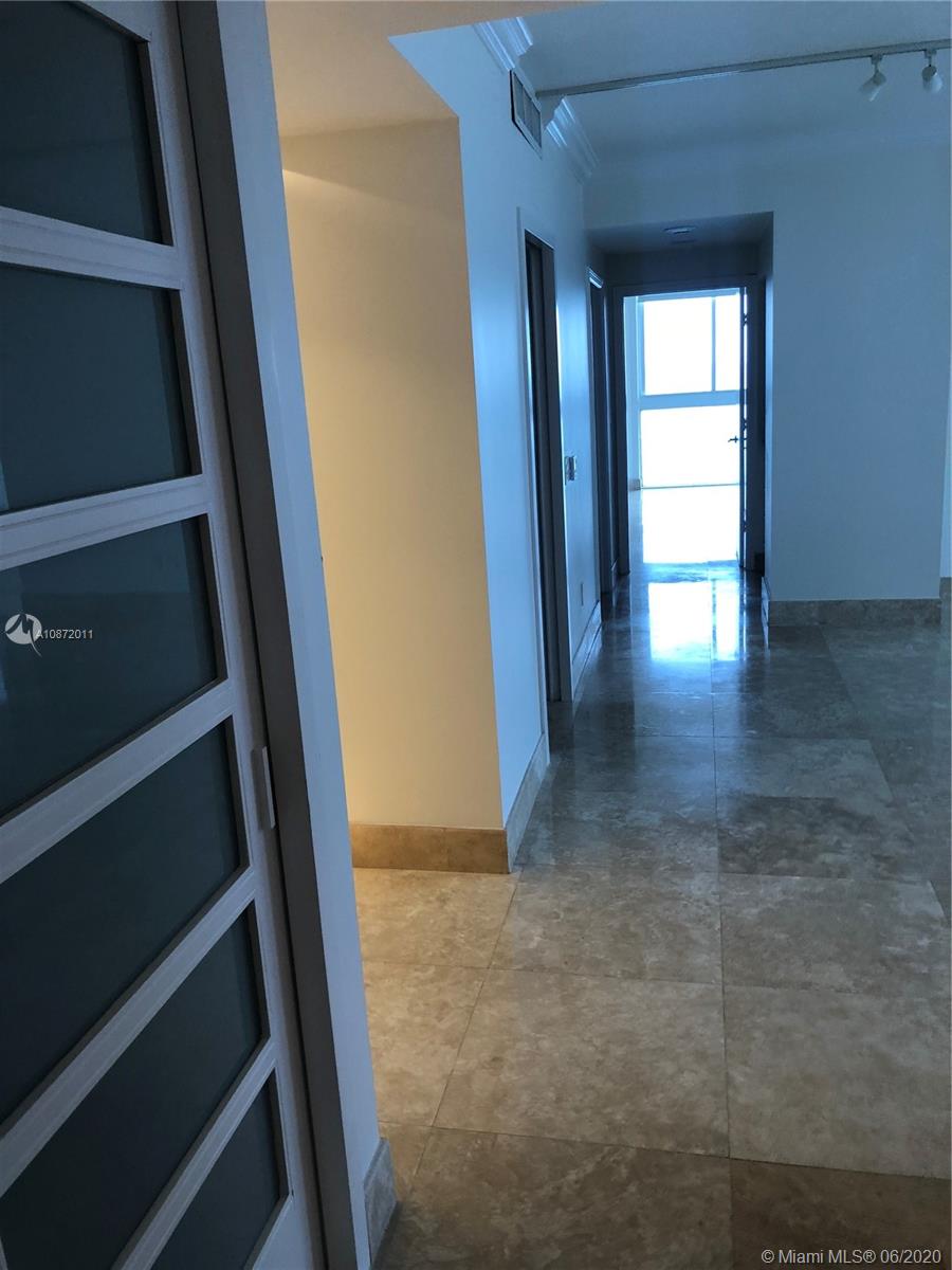 BLUE DIAMOND CONDO - Residential Lease