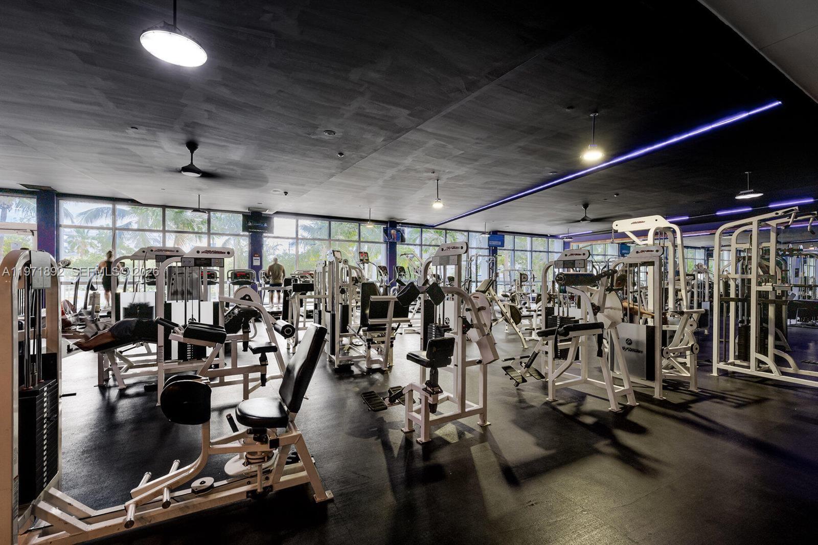 MIRADOR 1000 CONDO - Residential