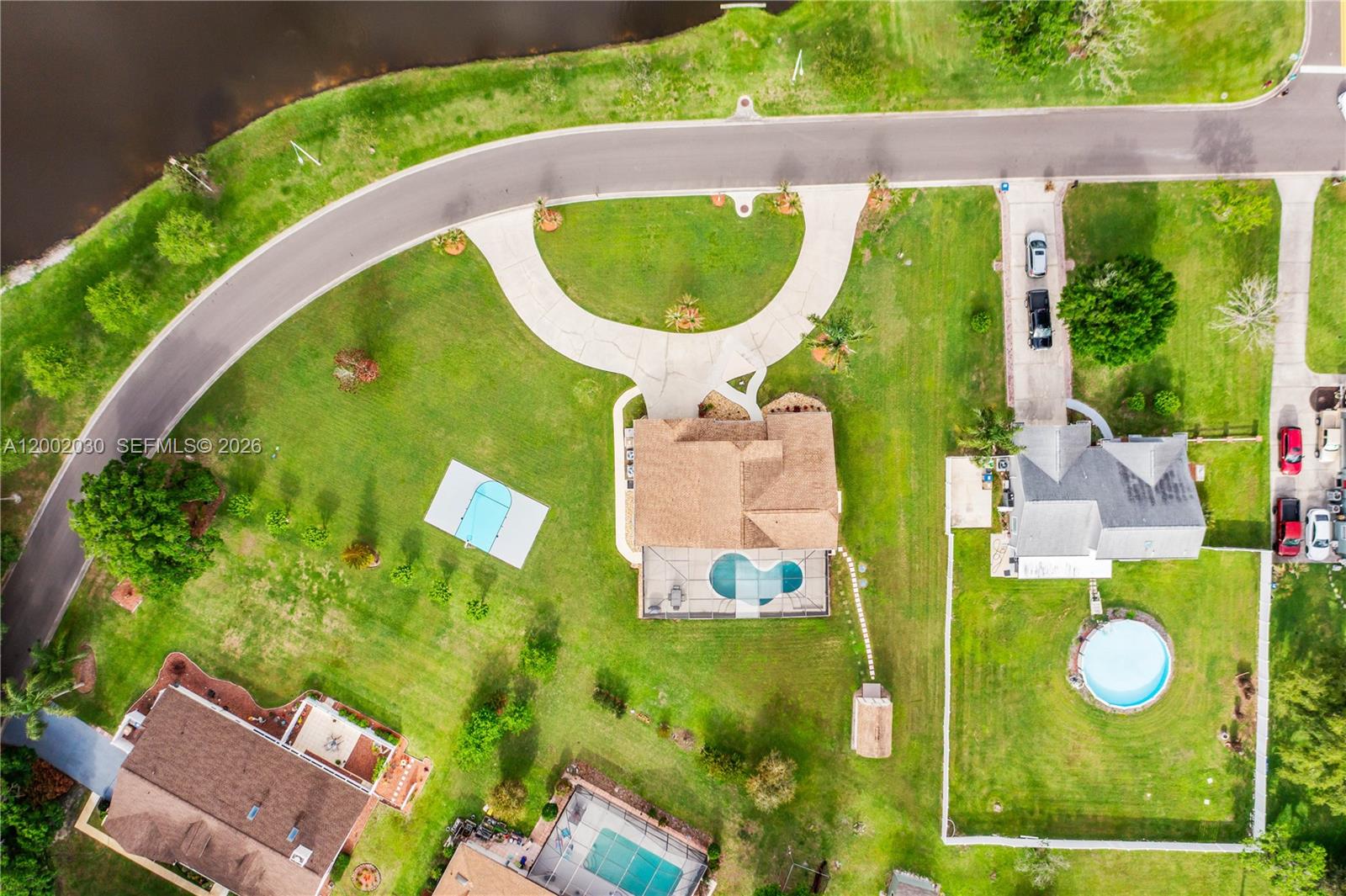 REGAL OAK SHORES UNIT 8 - Residential